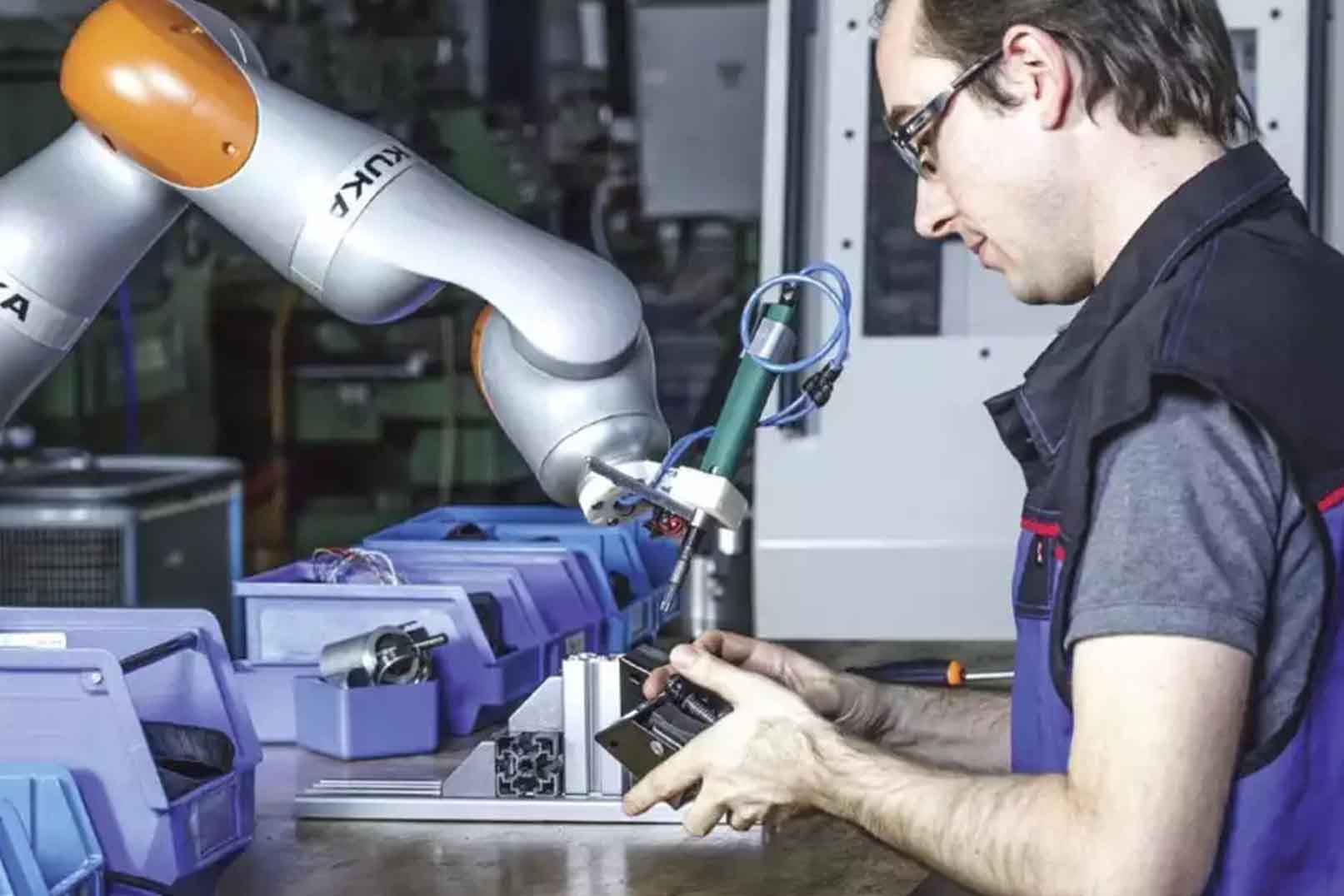 Cobots and The Future of Manufacturing